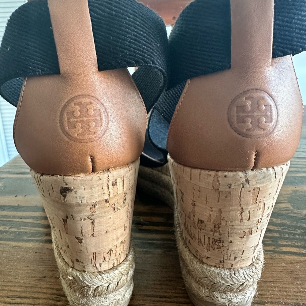 Tory Burch Women's Brown and Black Wedge Sandals